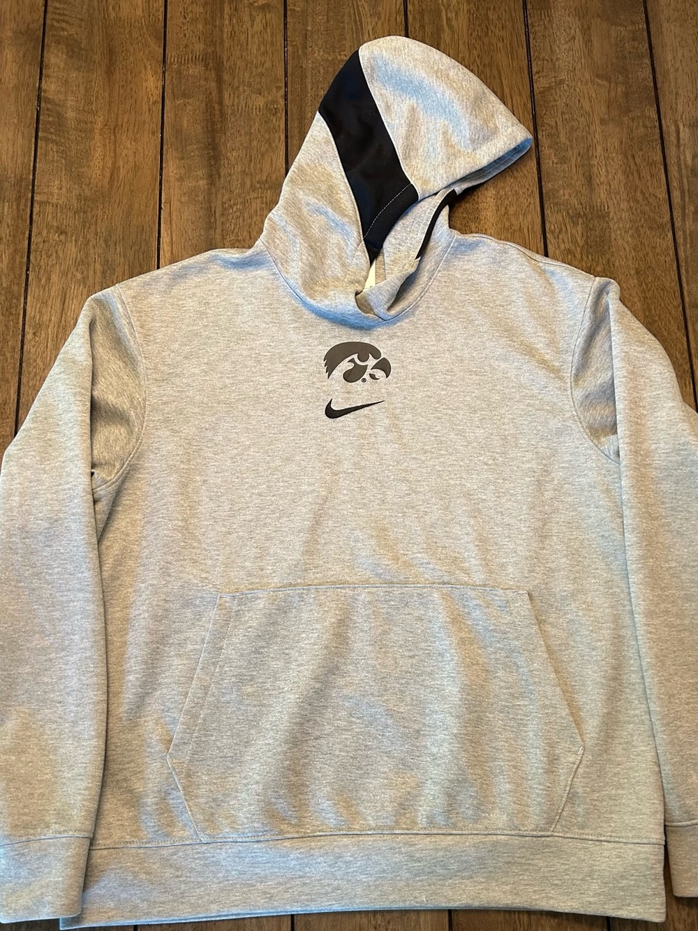 Nike Dri Fit Iowa Hawkeye Hawk Hoodie Hooded Sweatshirt Men’s Medium Pocket EUC